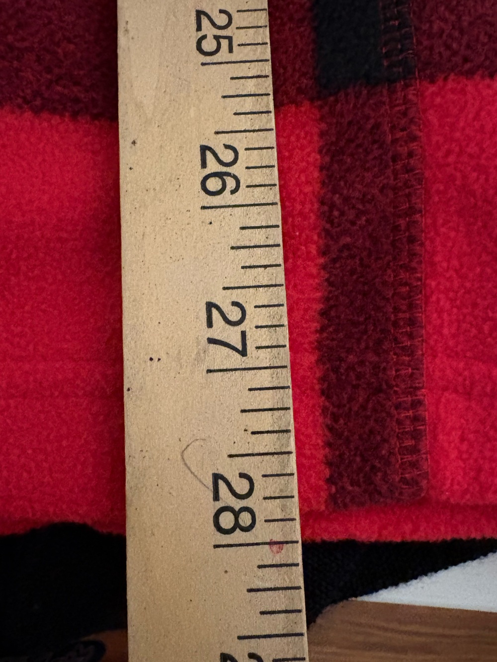 Lands' End Men's Red and Black Buffalo Plaid Quarter-Zip Sweater - Picture 10 of 11